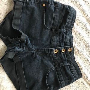 Women Refuge Shorts